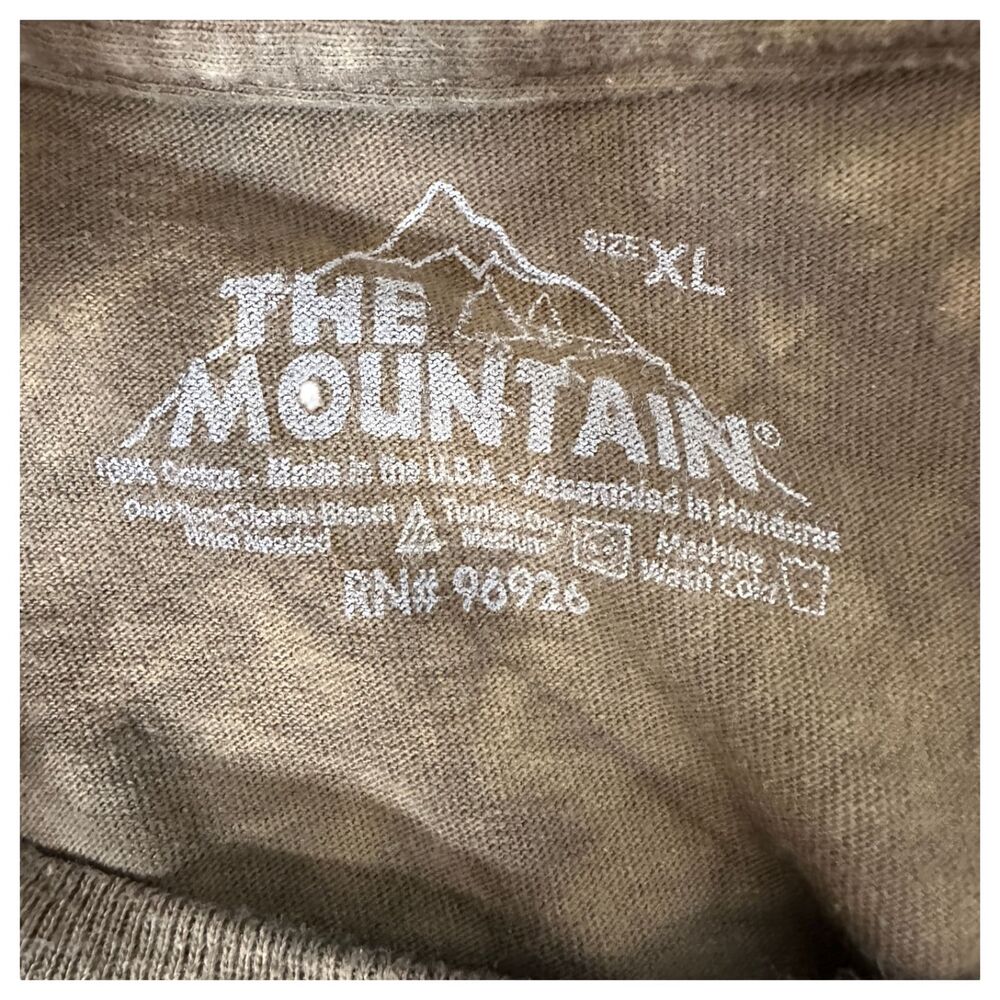 The Mountain Military Bulldog Dog Graphic Shirt Men's Size XL - Picture 3 of 5